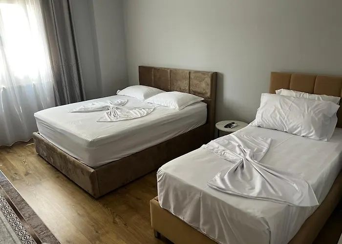 Apartment Denis Tirana