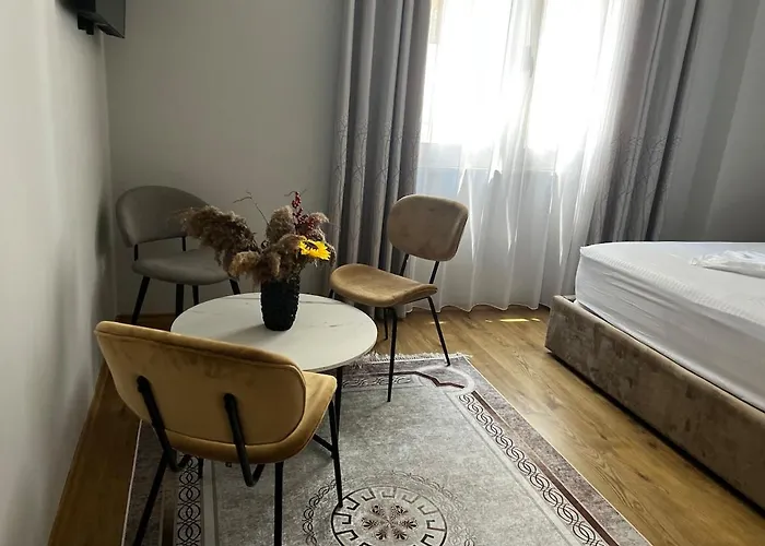 Apartment Denis Tirana